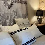 Mas En Pierres Avec Piscine Privée Proche D'uzés
