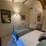 Mas En Pierres Avec Piscine Privée Proche D'uzés