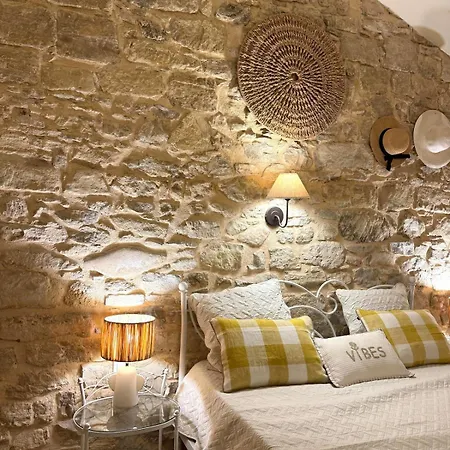 Mas Xviii En Pierres Avec Piscine Privee Proche D'uzes Feriehus