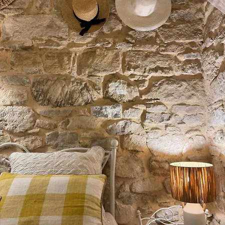 Prázdninový dům Mas Xviii En Pierres Avec Piscine Privee Proche D'uzes Saint-Maurice-de-Cazevieille