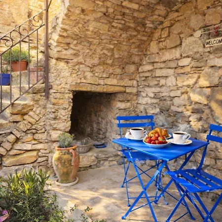 Mas Xviii En Pierres Avec Piscine Privee Proche D'uzes *