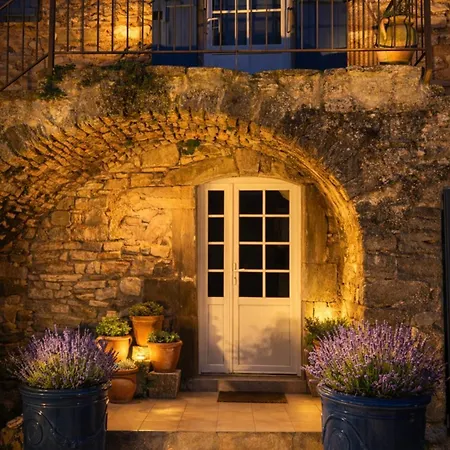 Mas Xviii En Pierres Avec Piscine Privee Proche D'uzes בית נופש