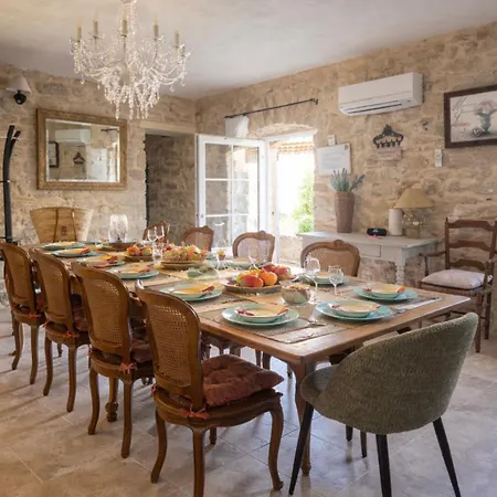 Feriehus Mas Xviii En Pierres Avec Piscine Privee Proche D'uzes