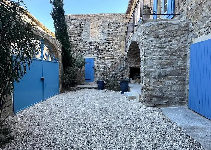 Mas En Pierres Avec Piscine Privee Proche D'uzes Prázdninový dům
