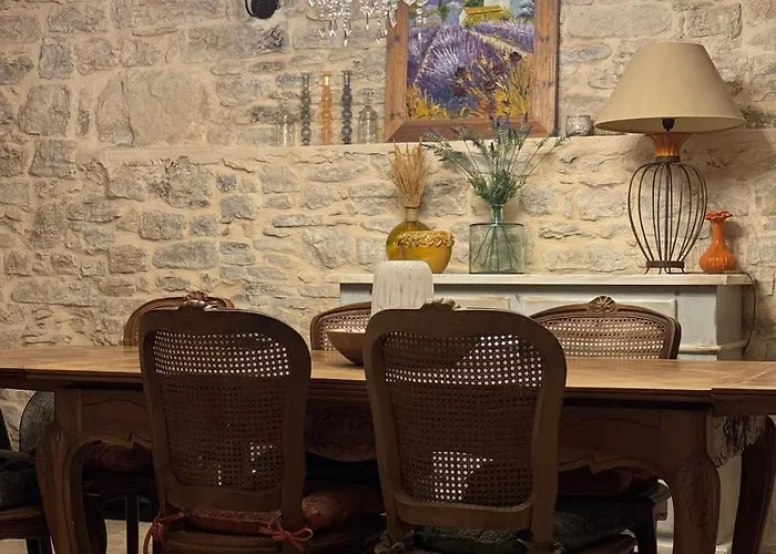Mas XVIII En Pierres Avec Piscine Privee Proche D'Uzes